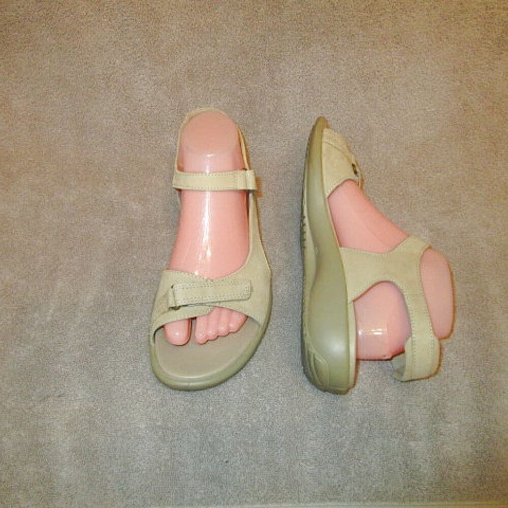 Ecco Leather Comporte Sandals Womens 10.5 41 Comfort Cushioned Slingback Neutral
